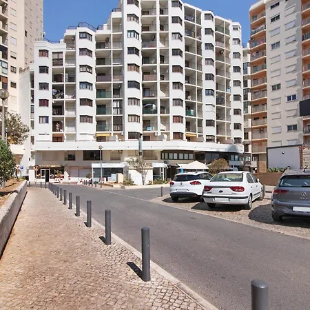 Casa Ferrão Apartamento *